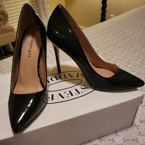 Madden Girl by Steve Madden black Patent pump sz 7.5